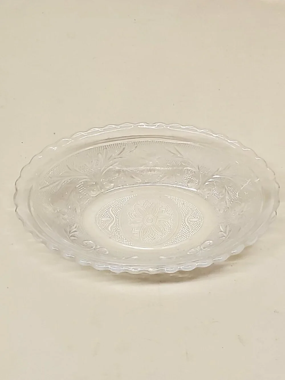 Vintage Oval Bowl Sandwich Clear by Anchor Hocking